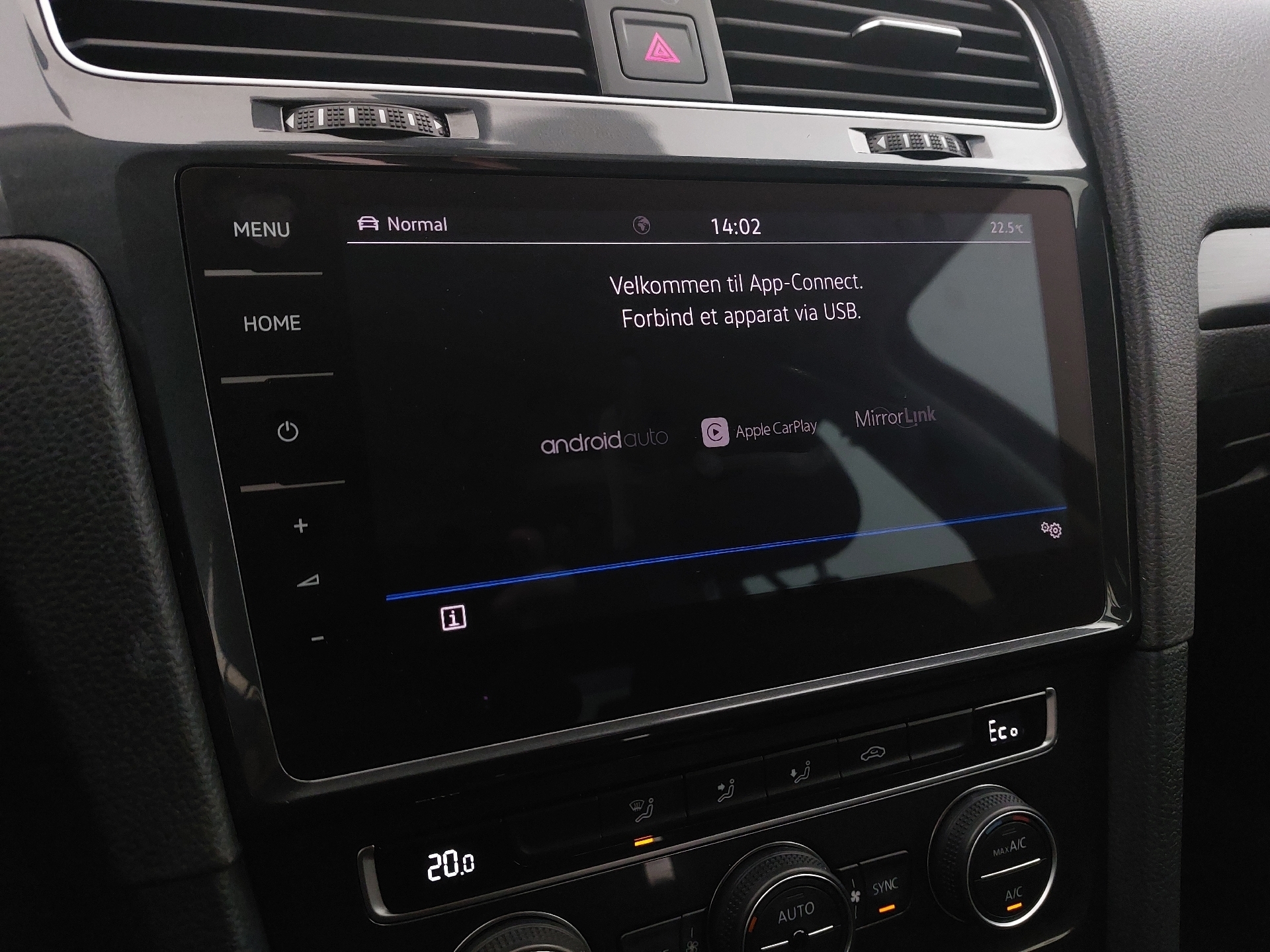 Grå VW Golf fra 2021