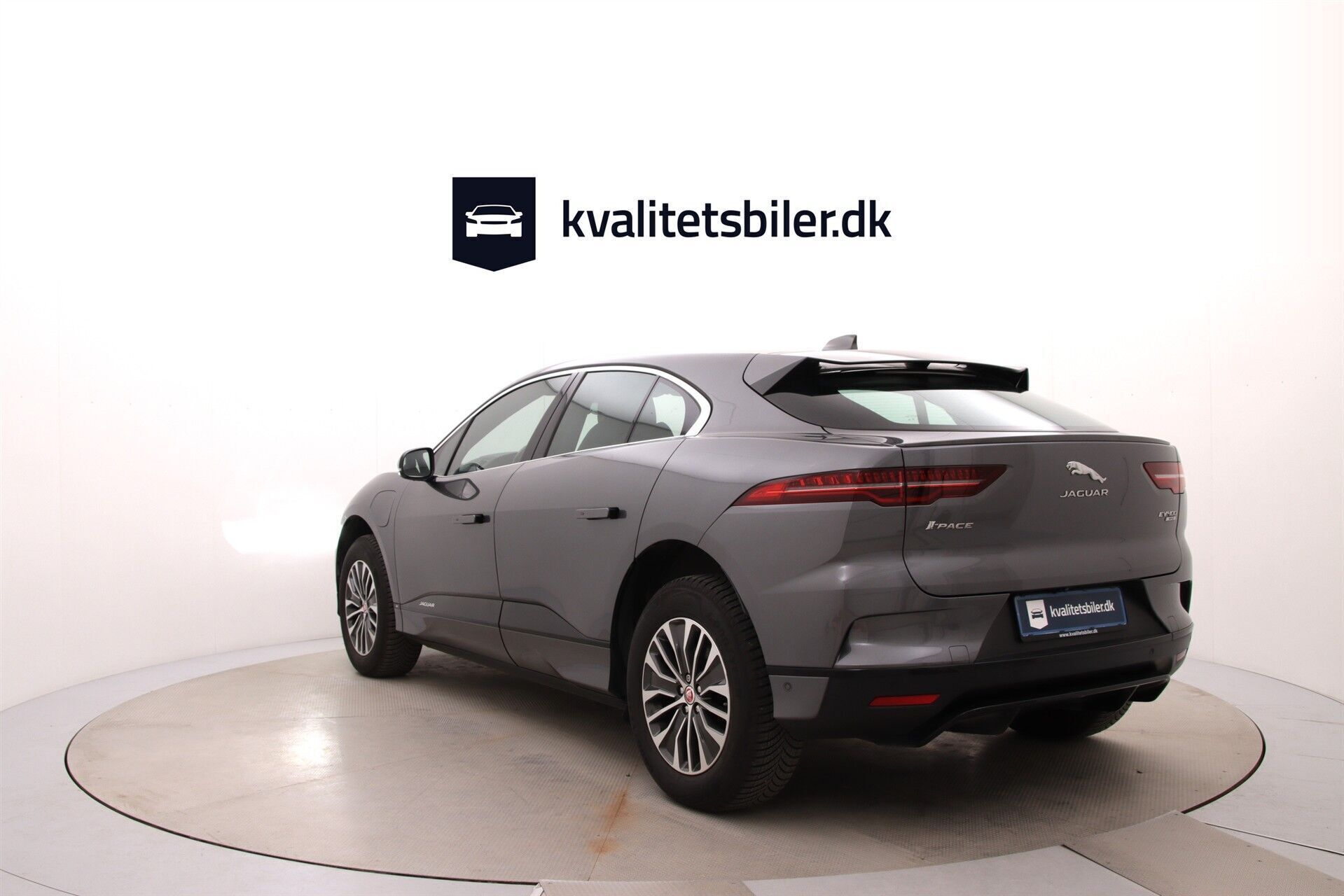 Grå Jaguar I-Pace fra 2018