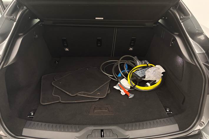 Grå Jaguar I-Pace fra 2018