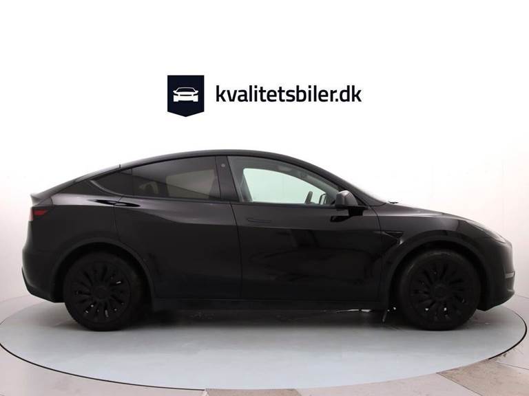 Tesla Model Y EL Long Range AWD 514HK 5d Aut.