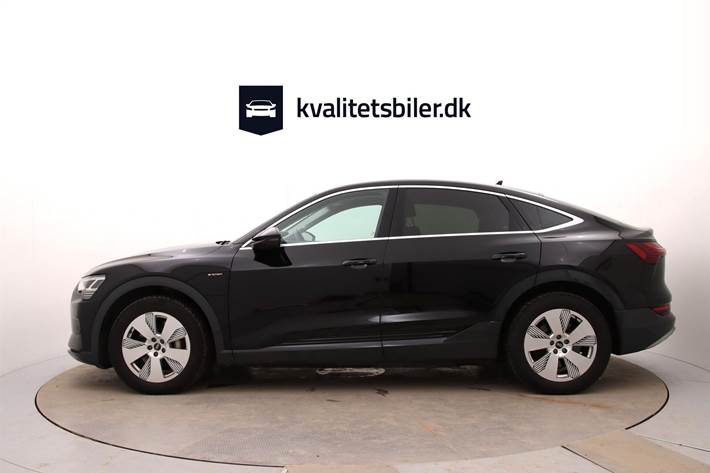 Sort Audi e-tron fra 2021
