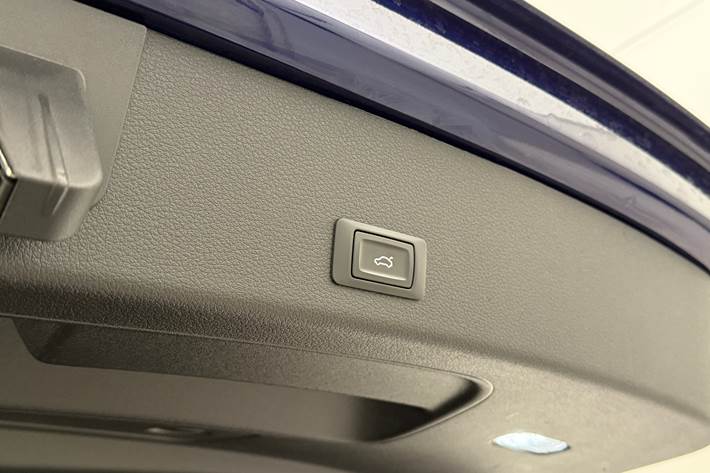 Blå Audi e-tron fra 2020