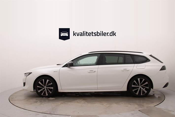 Hvid Peugeot 508 fra 2020