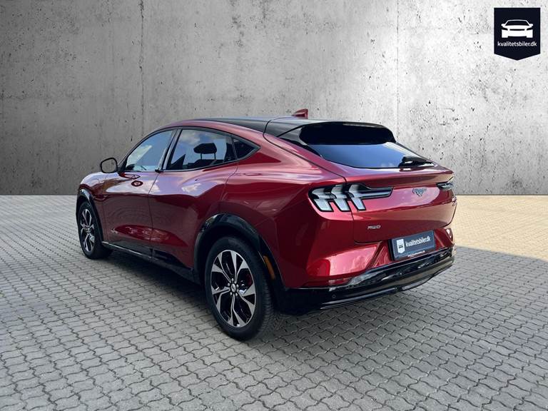 Ford Mustang Mach-E EL SR AWD 269HK 5d Trinl. Gear