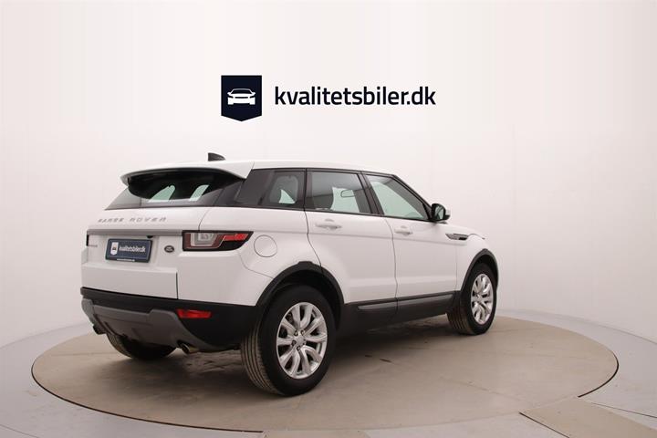 Hvid Land Rover Range Rover evoque fra 2018