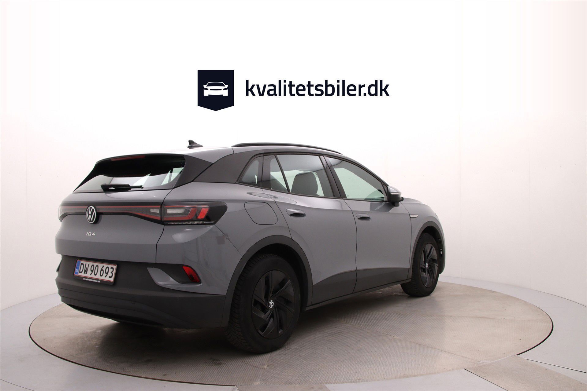 Grå VW ID.4 fra 2021