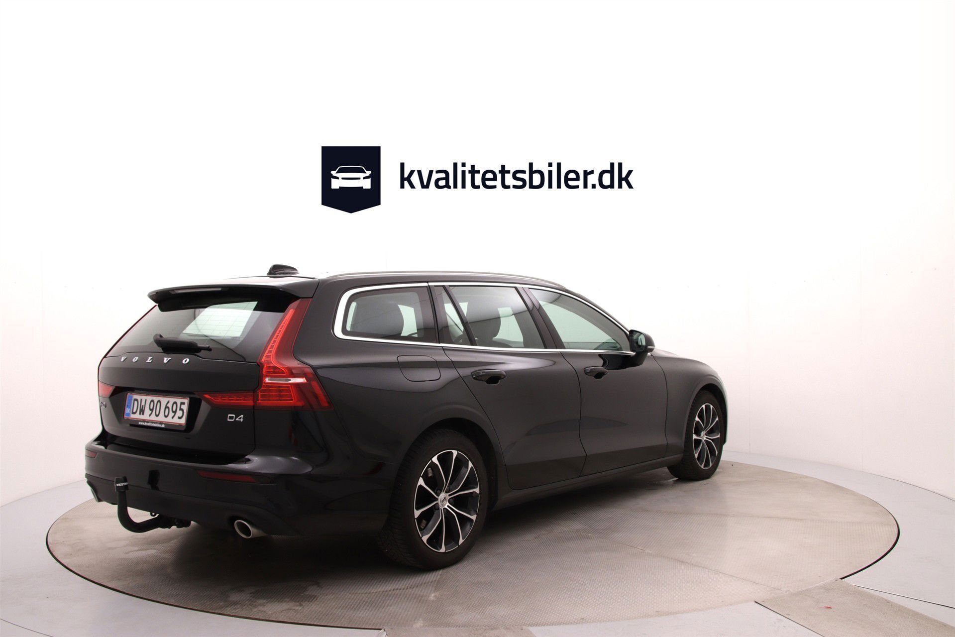 Sort Volvo V60 fra 2020