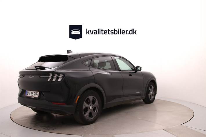 Sort Ford Mustang Mach-E fra 2022