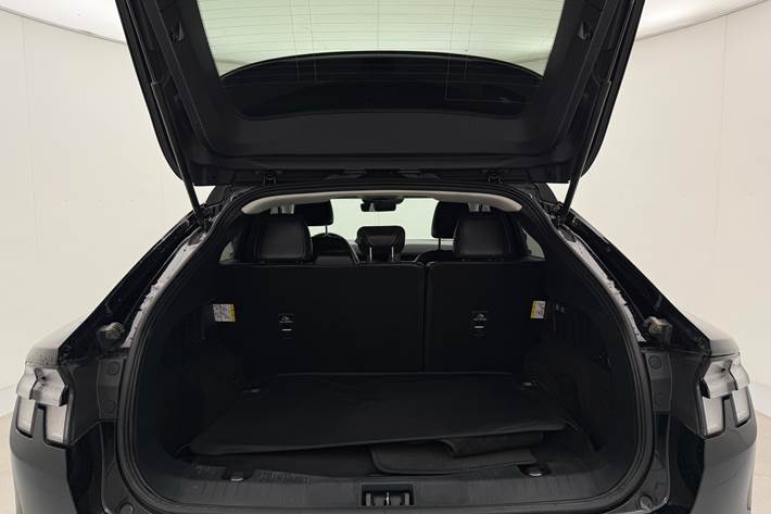 Sort Ford Mustang Mach-E fra 2022