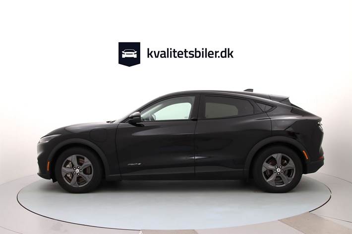 Sort Ford Mustang Mach-E fra 2022