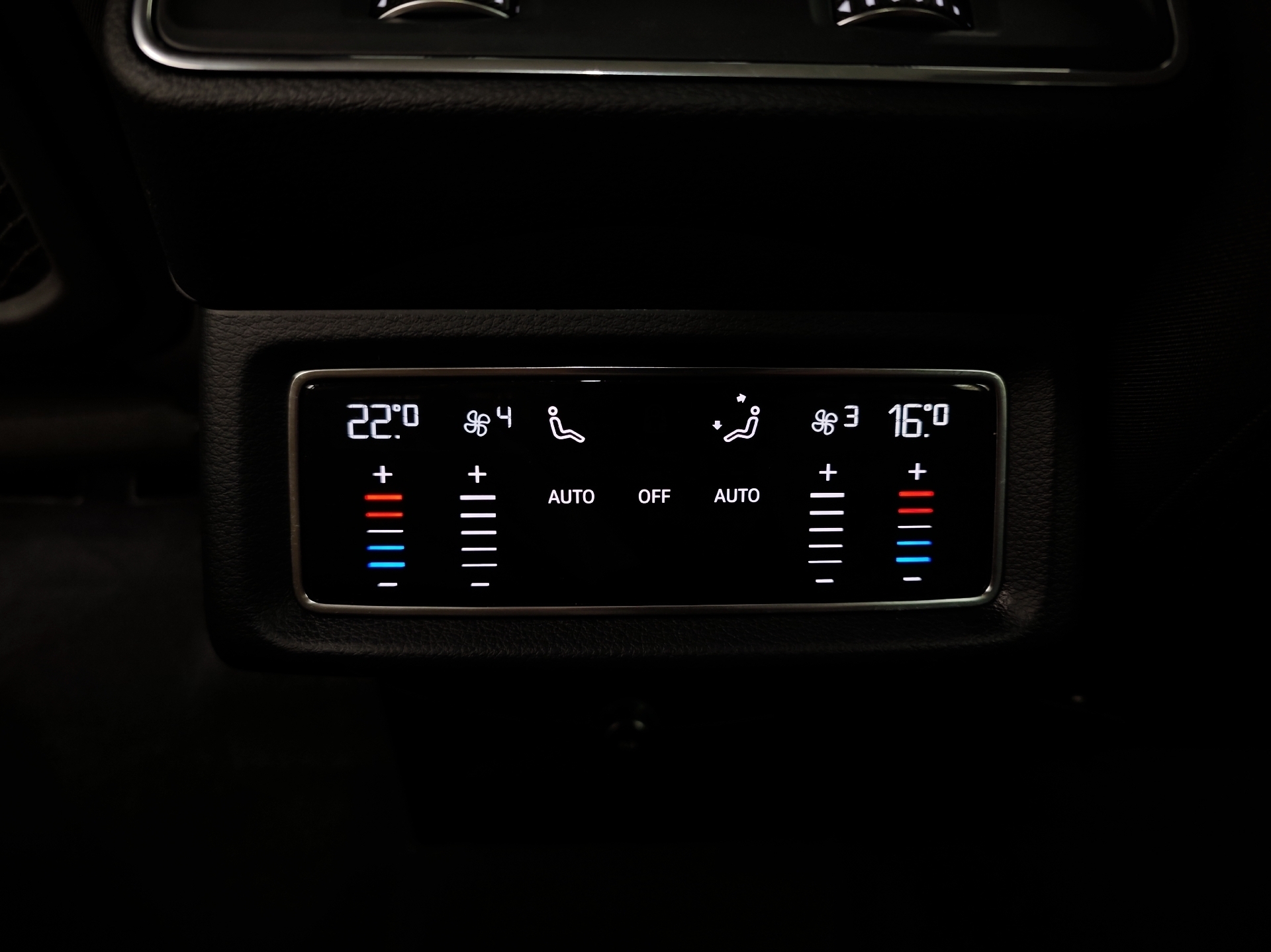 Grå Audi e-tron fra 2020