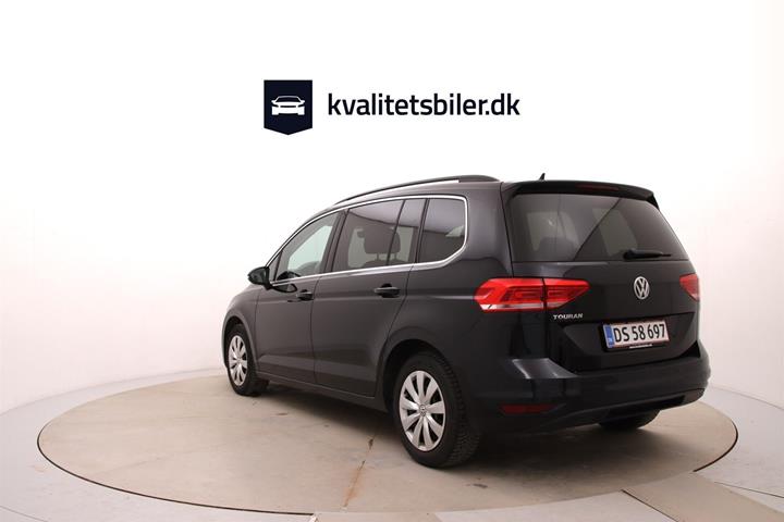 Sort VW Touran fra 2018