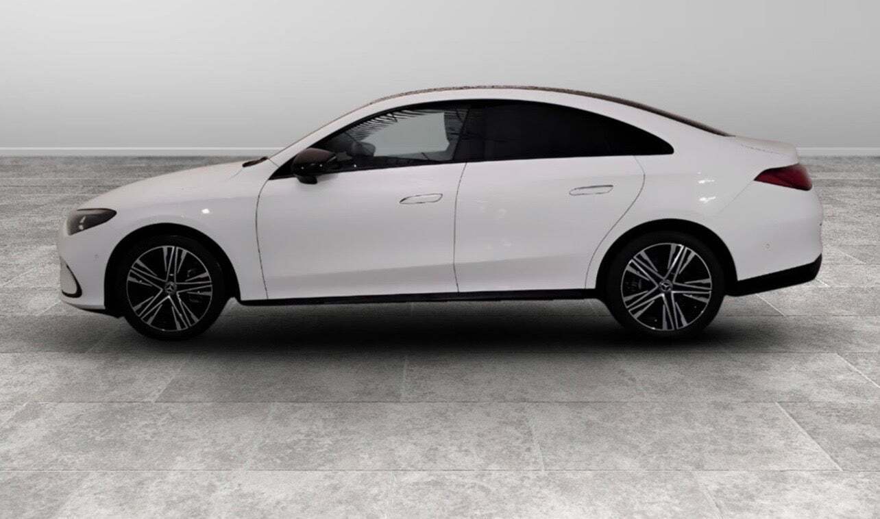 Hvid Mercedes CLA250+ fra 2026