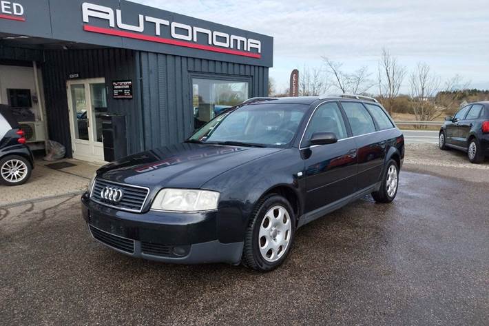 Gul Audi A6 fra 2004