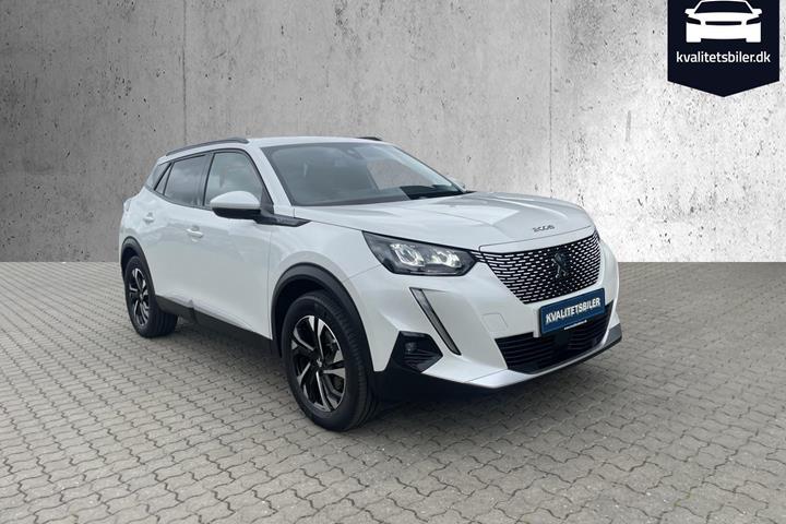 Hvid Peugeot e-2008 fra 2021