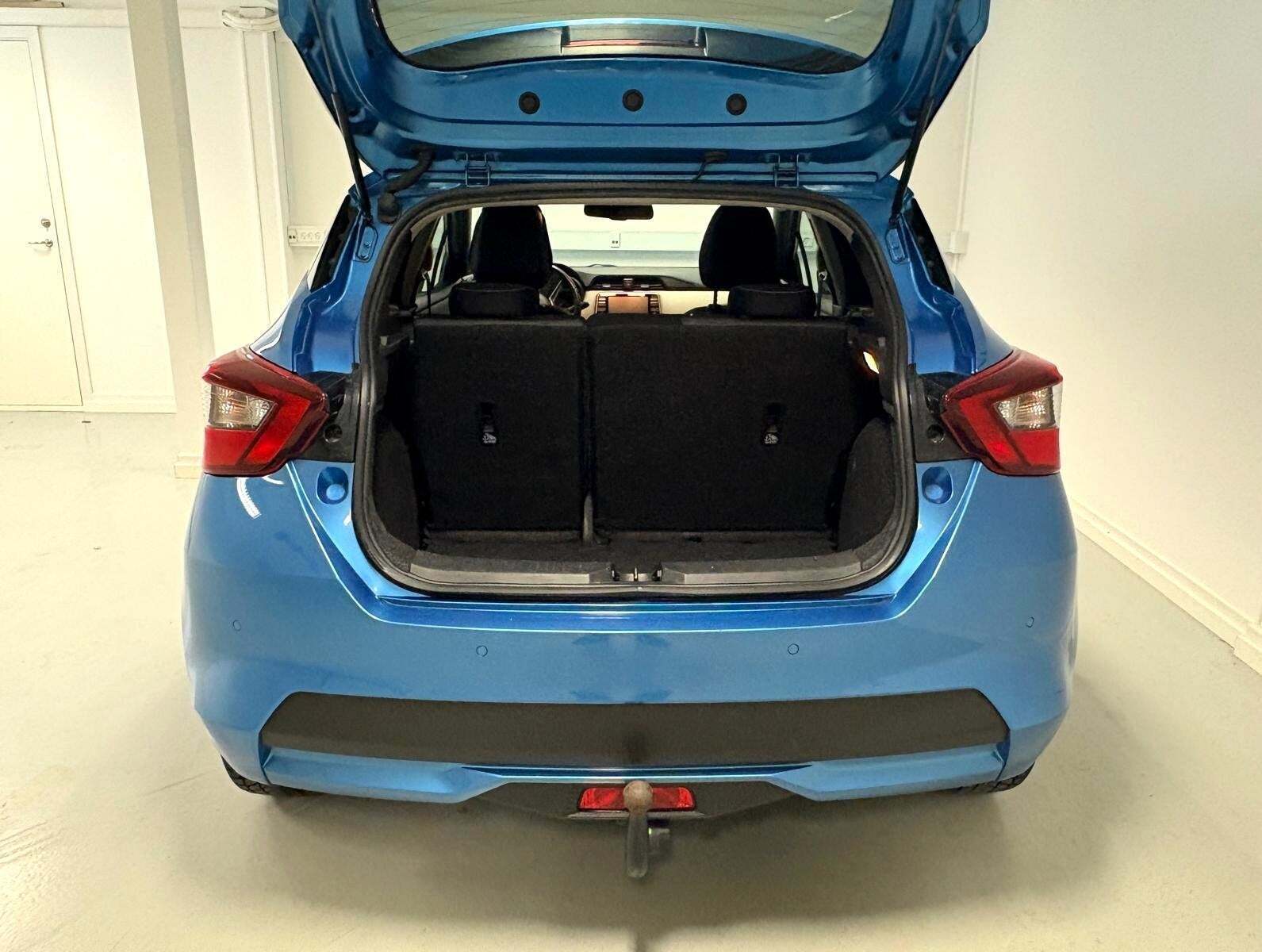 Blå Nissan Micra fra 2020