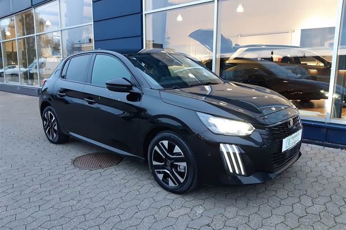 Sort Peugeot 208 fra 2024 set udefra