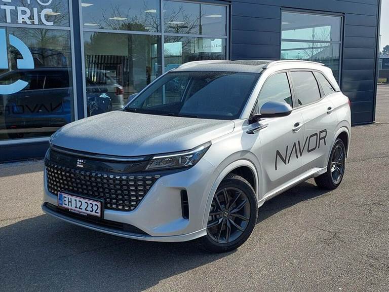 Navor E5 1,5 Plugin-hybrid Rock E-CVT 218HK 5d Aut.