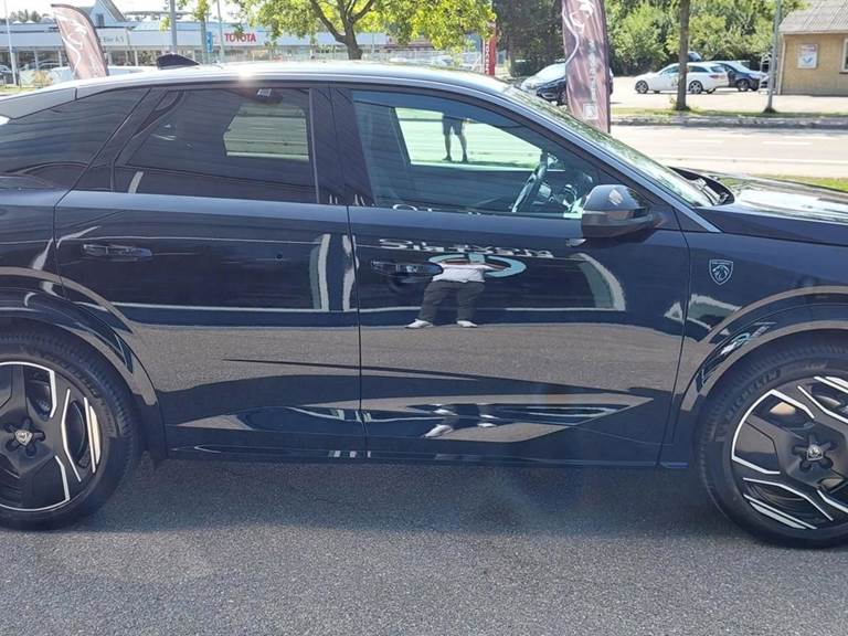 Peugeot e-3008 EL GT Pack 210HK 5d Aut.