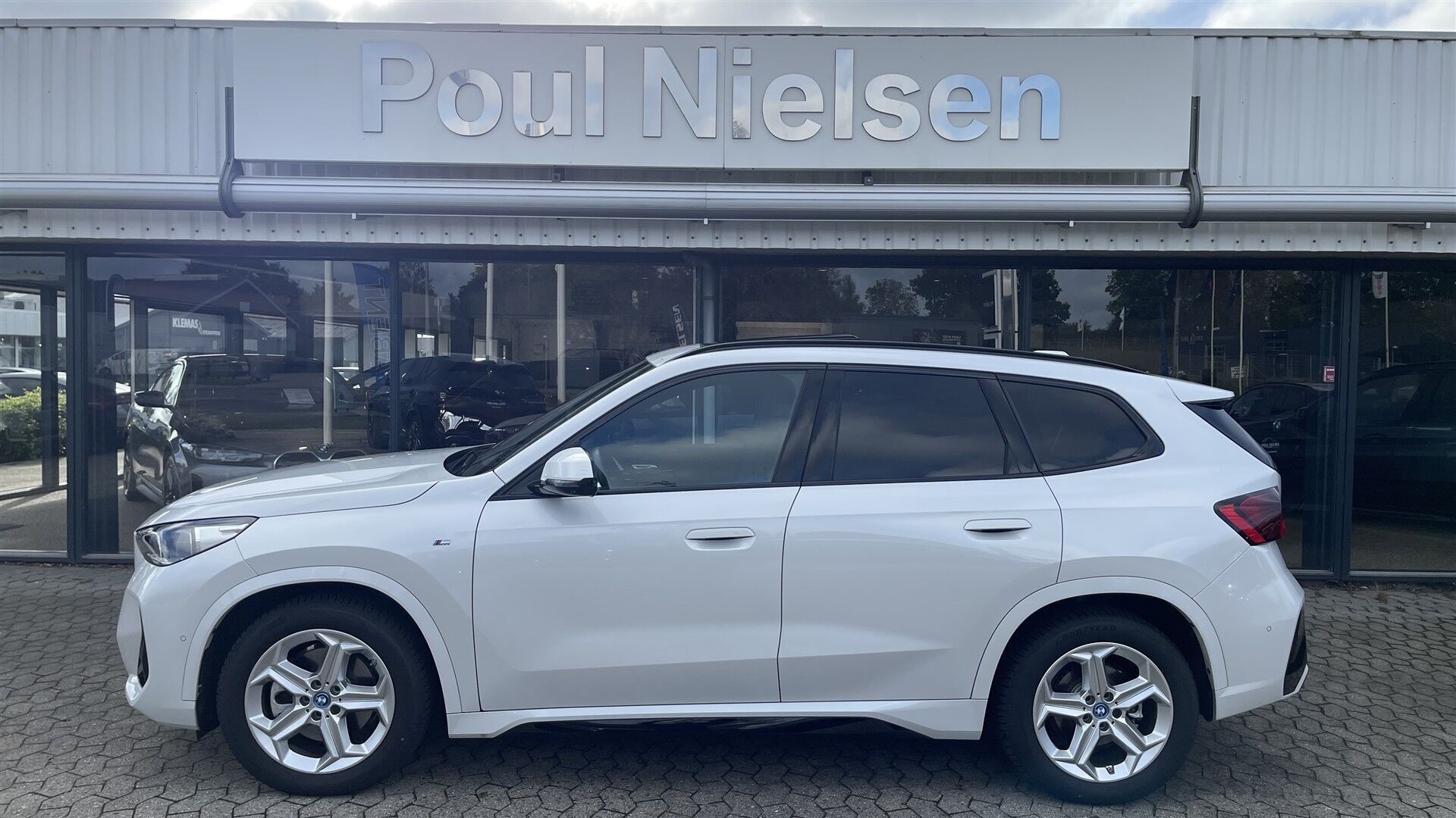 BMW iX1 xDrive30 EL Fully Charged M Sport 313HK 5d Aut.