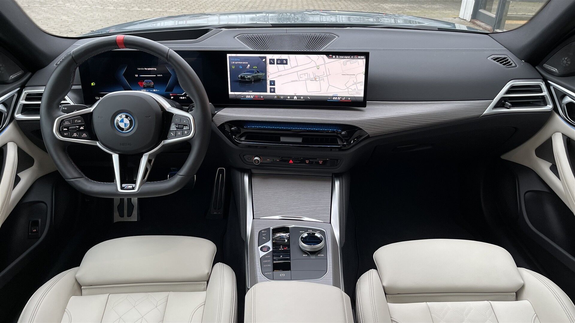 Grøn BMW i4 fra 2025