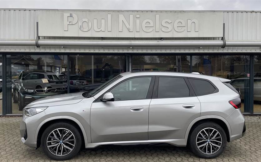 BMW iX1 xDrive30 EL M-Sport 4x4 313HK 5d Aut.