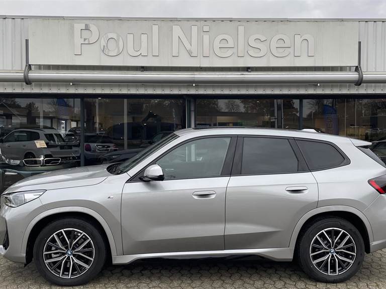 BMW iX1 xDrive30 EL M-Sport 4x4 313HK 5d Aut.