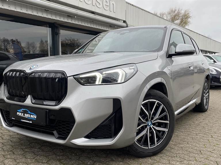 BMW iX1 xDrive30 EL M-Sport 4x4 313HK 5d Aut.