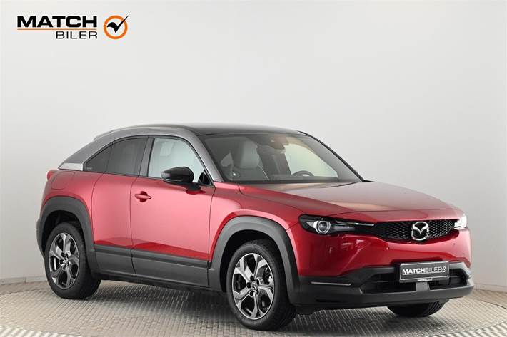 Rød Mazda MX-30 fra 2021 set udefra
