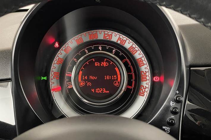 Sort Fiat 500C fra 2019