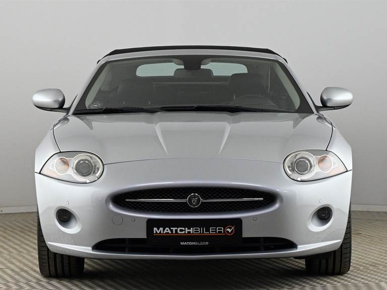 Jaguar XK8 4,2 Convertible V8 300HK Cabr. 6g Aut.