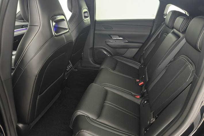 Sort Mazda 6e fra 2026