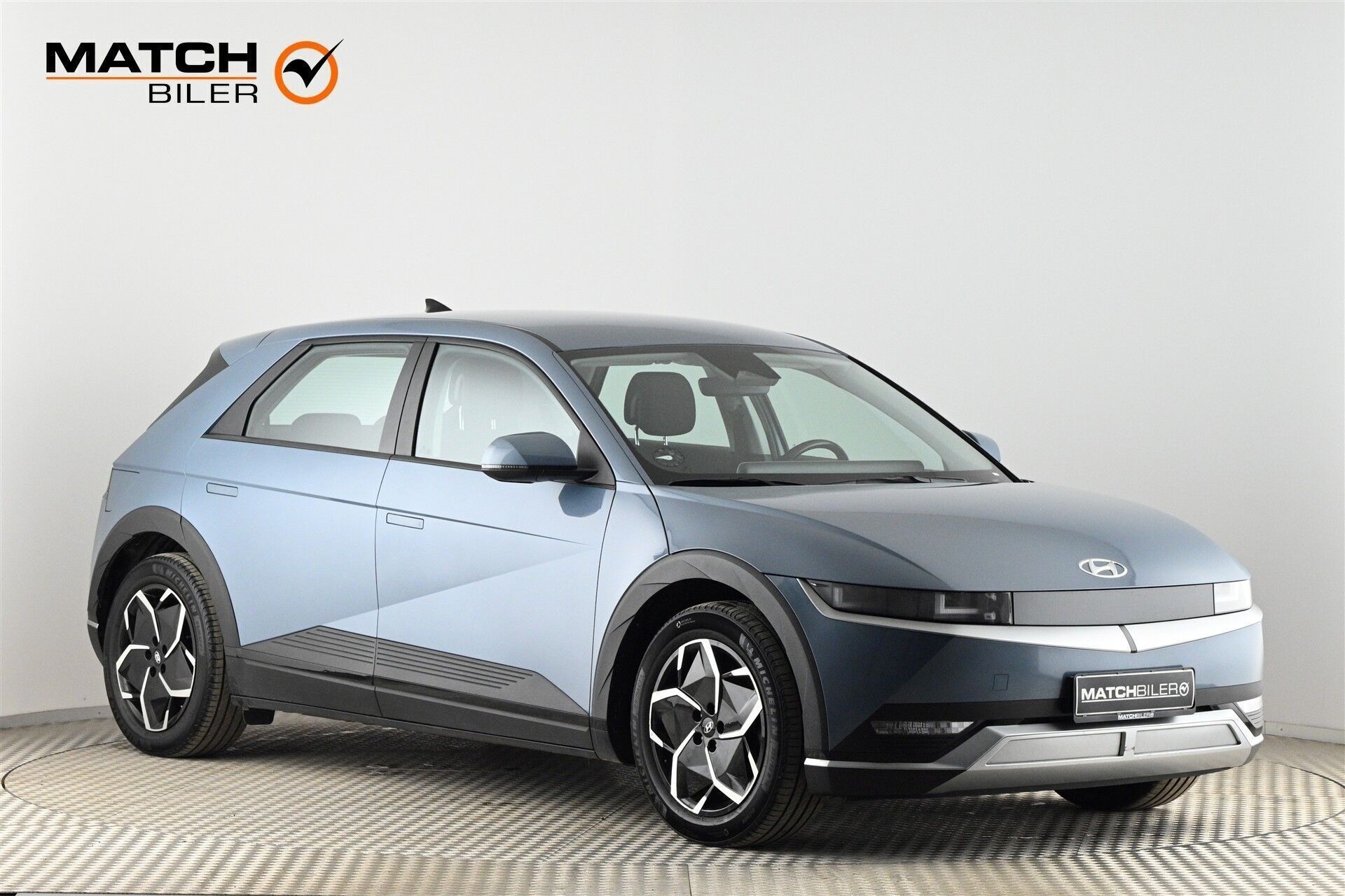 Hyundai Ioniq 5 Electric 77,4 kWh Essential 229HK 5d Aut.