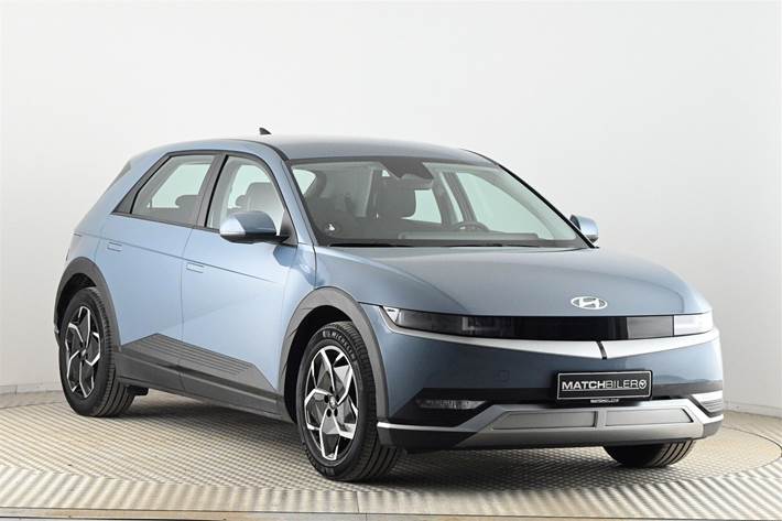 Blå Hyundai Ioniq 5 fra 2023