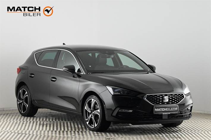 Sort Seat Leon fra 2020 set udefra