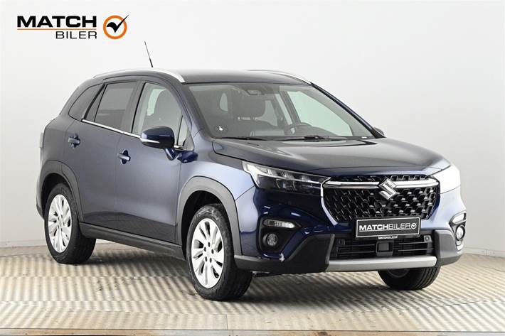 Blå Suzuki S-Cross fra 2022 set udefra