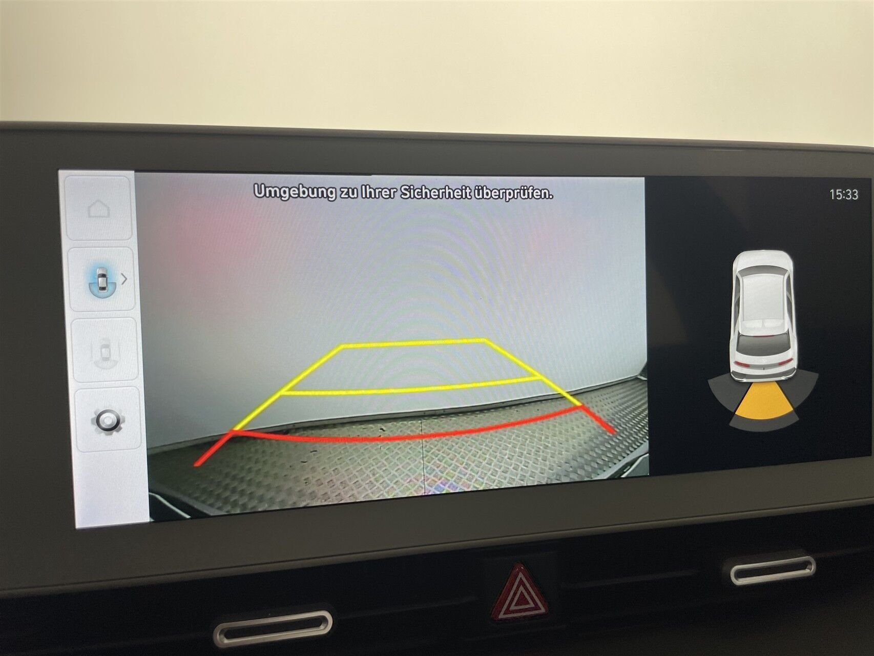 Grå Hyundai Ioniq 5 fra 2023