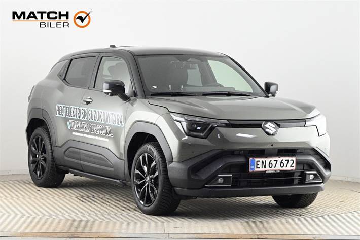 Grøn Suzuki eVitara fra 2025 set udefra