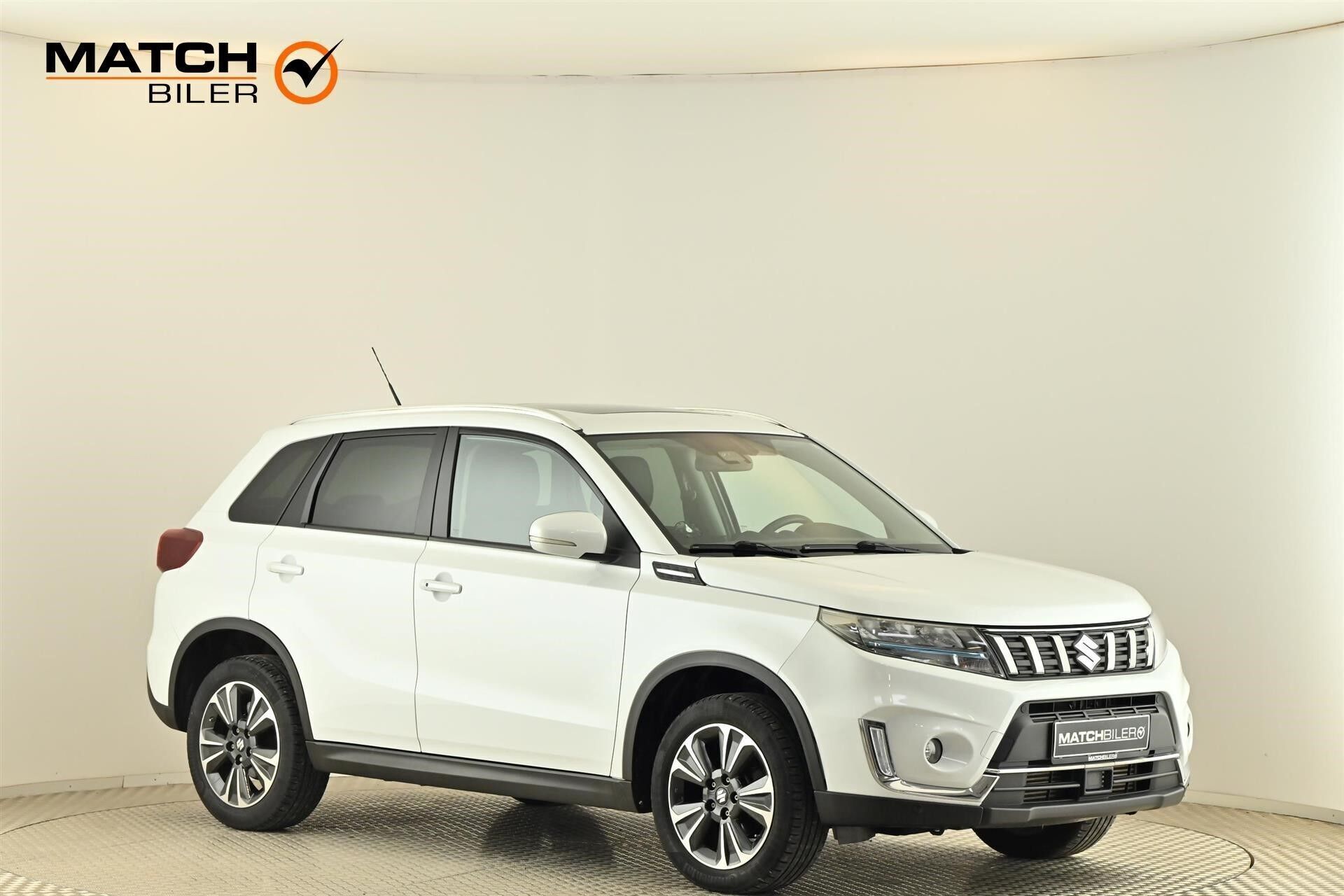Suzuki Vitara 1,4 Boosterjet  Mild hybrid Adventure 129HK 5d 6g