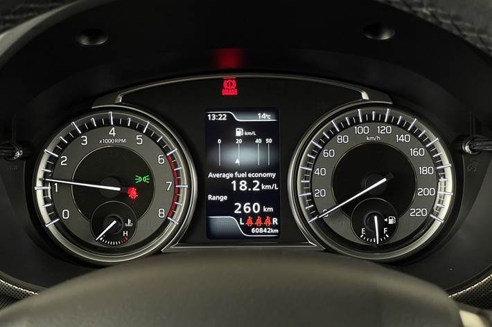 Hvid Suzuki Vitara fra 2022