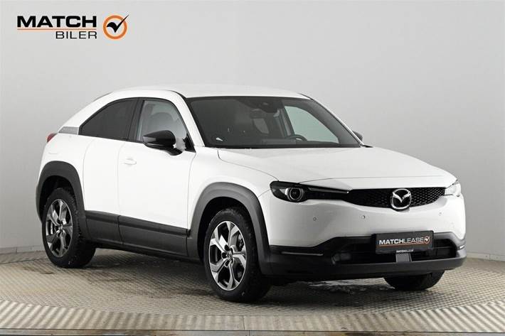 Hvid Mazda MX-30 fra 2023 set udefra
