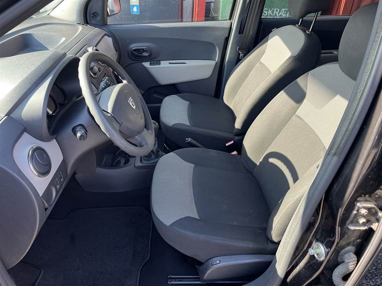 Dacia Lodgy 1,6 7 Sæder 16V Family Edition Start/Stop 102HK