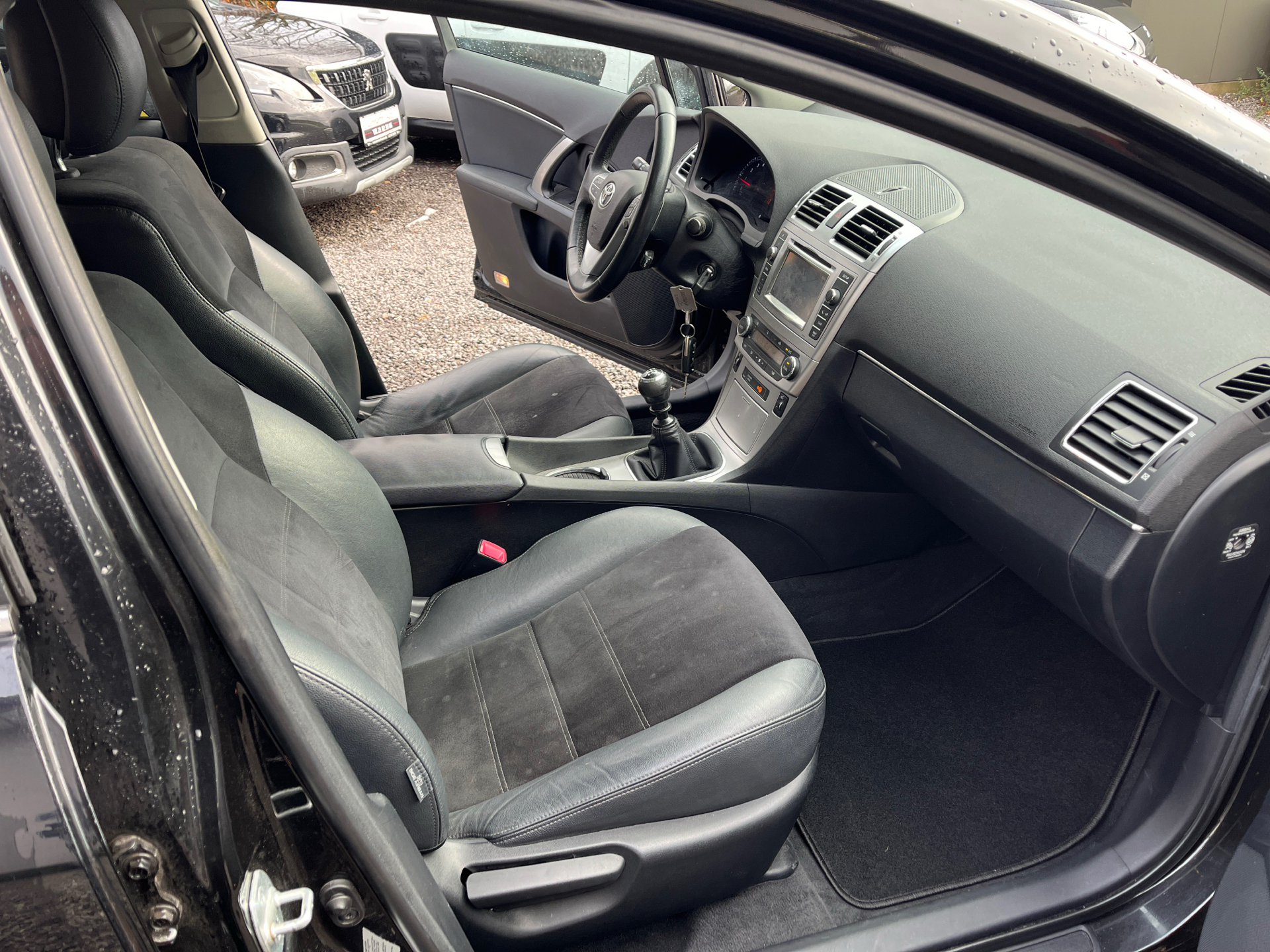 Toyota Avensis 1,8 Touring Sports VVT-I T2 Premium 147HK Stc 6g