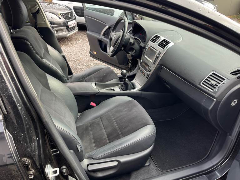 Toyota Avensis 1,8 Touring Sports VVT-I T2 Premium 147HK Stc 6g