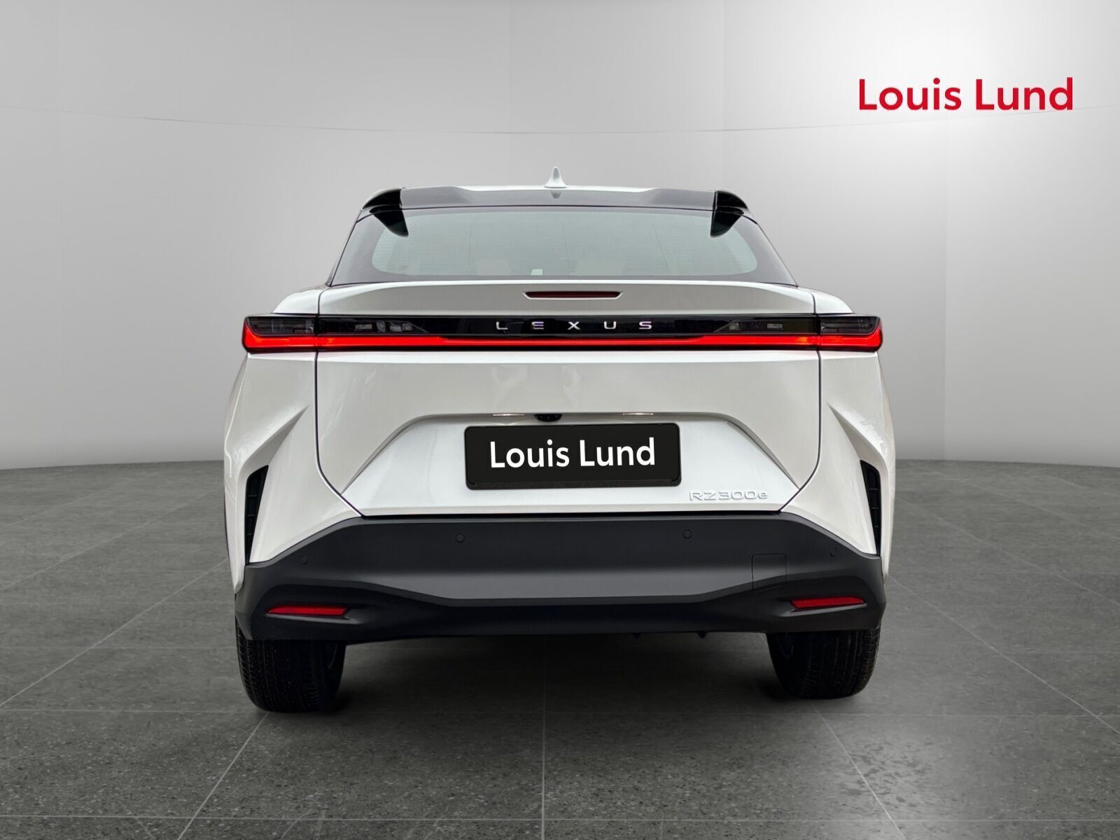 Hvid Lexus RZ fra 2025