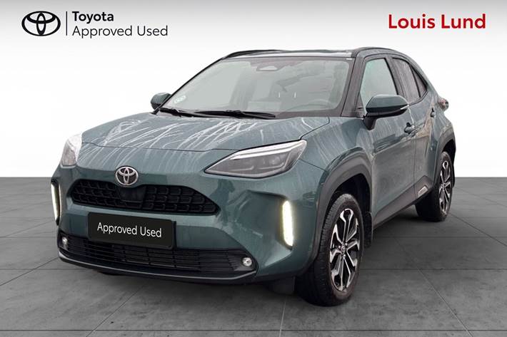 Grøn Toyota Yaris Cross fra 2025