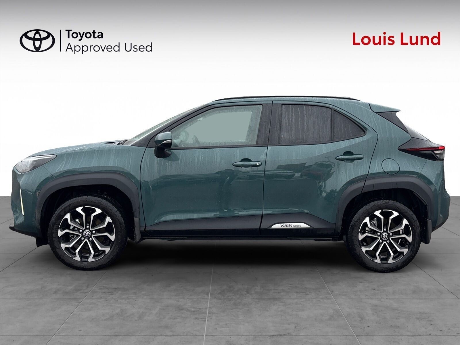 Grøn Toyota Yaris Cross fra 2025