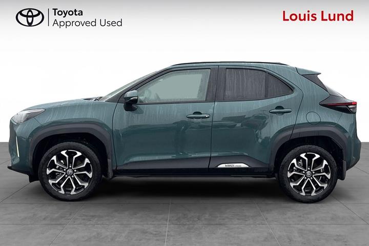 Grøn Toyota Yaris Cross fra 2025