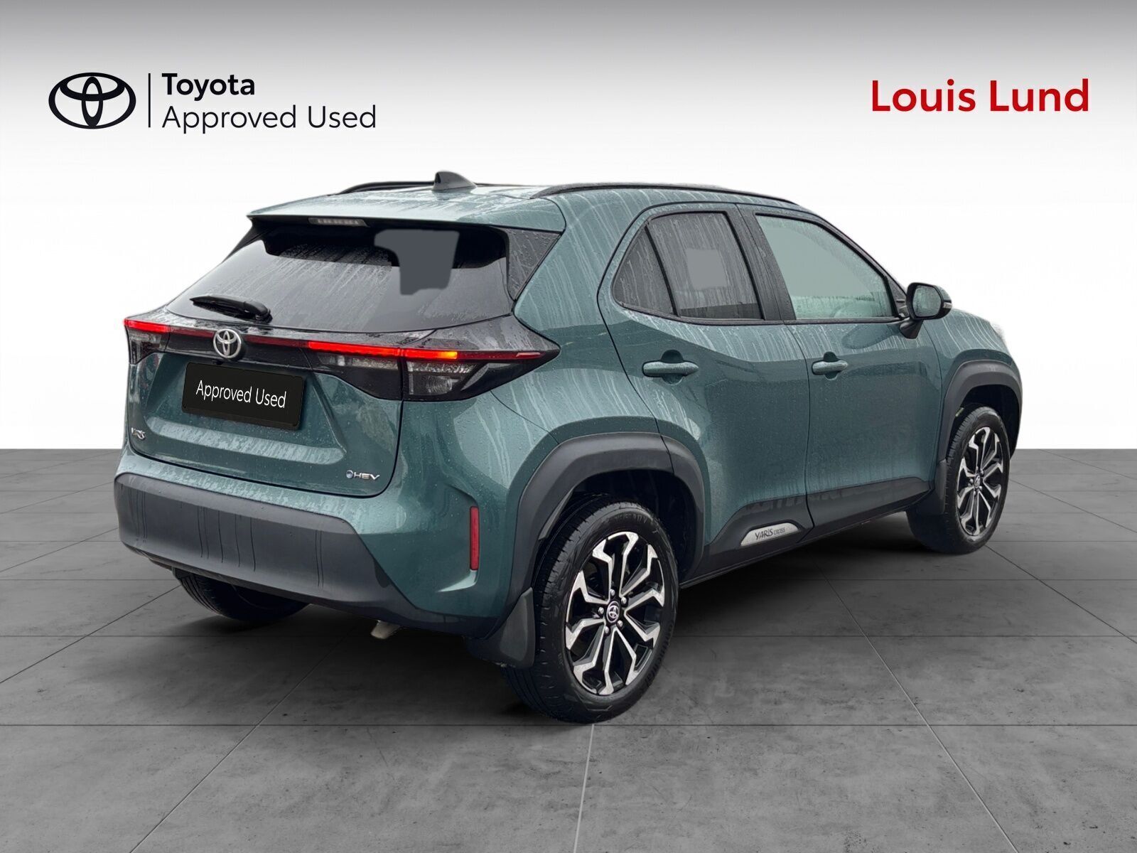 Grøn Toyota Yaris Cross fra 2025