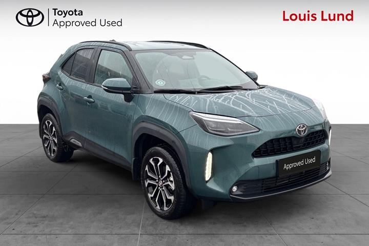 Grøn Toyota Yaris Cross fra 2025